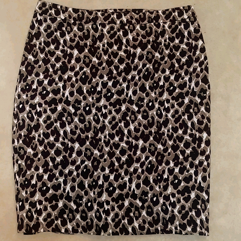 Ann Taylor lined straight skirt